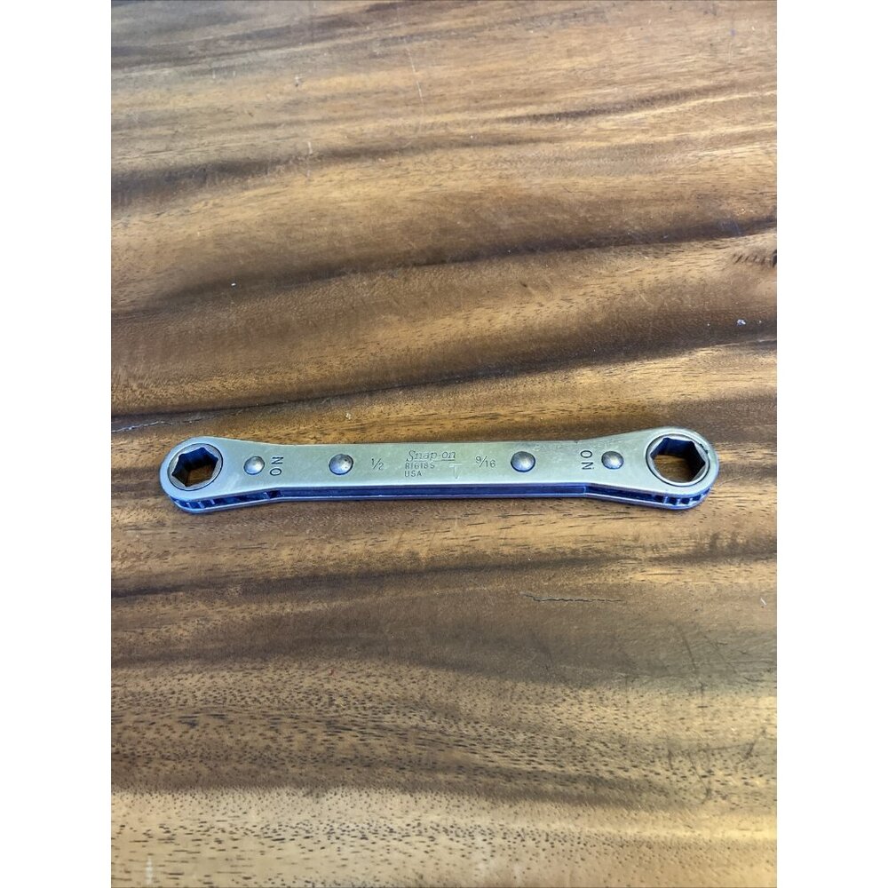 Snap-On R1618S 1/2" & 9/16" Ratcheting Box End Wrench 6-Point